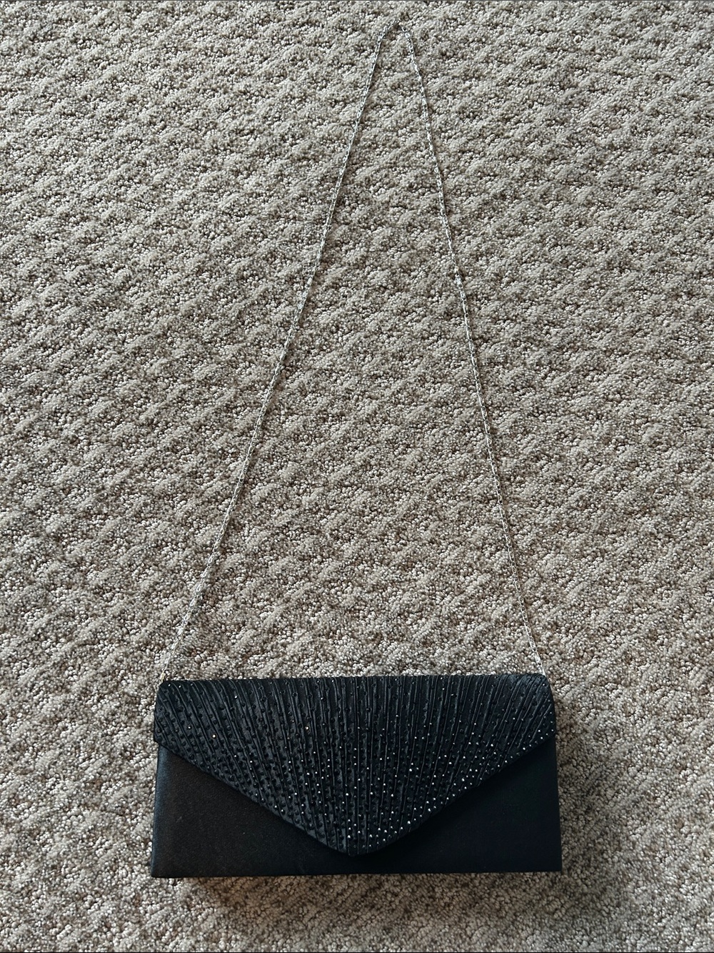 Elegant Black Beaded Evening Clutch with Chain Strap